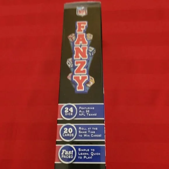 2018 N.F.L., FANZY / YAHTZEE GAME, STILL SEALED!!! - Picture 4 of 5